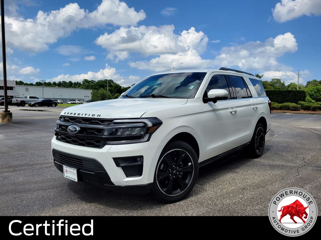 White Metallic 2023 Ford Expedition SUV / Crossover 4X2 Automatic