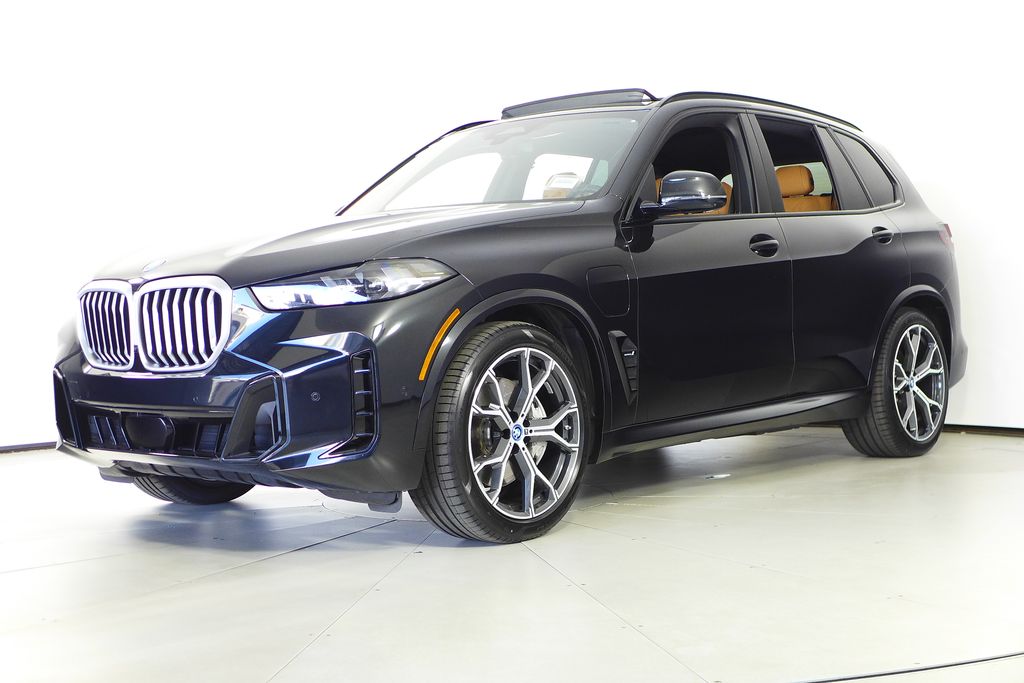 Thumbnail: 2024 BMW X5 - 2