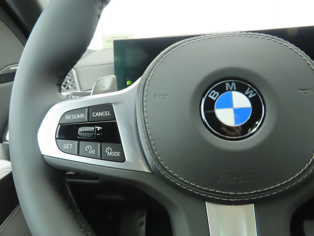 Thumbnail: 2026 BMW X5 - 11