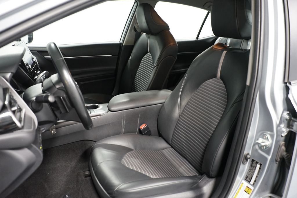 Thumbnail: 2024 Toyota Camry - 6
