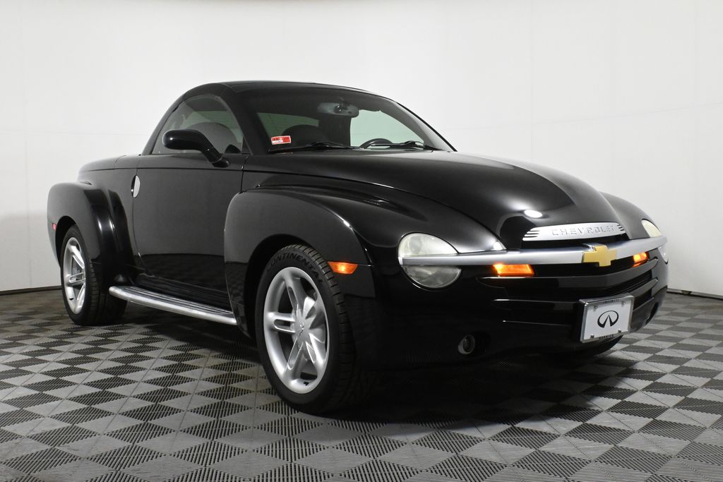 2004 Chevrolet SSR  9