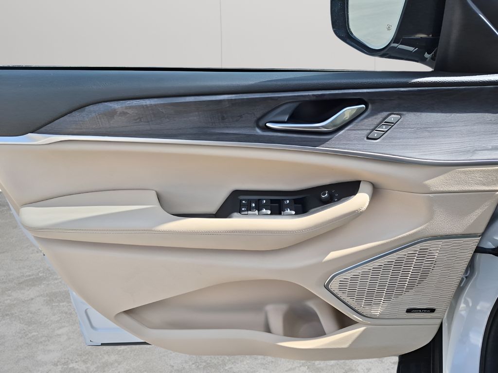 Used Car 2024 Jeep Grand Cherokee  Limited For Sale Under $35,000 In Austin, Texas