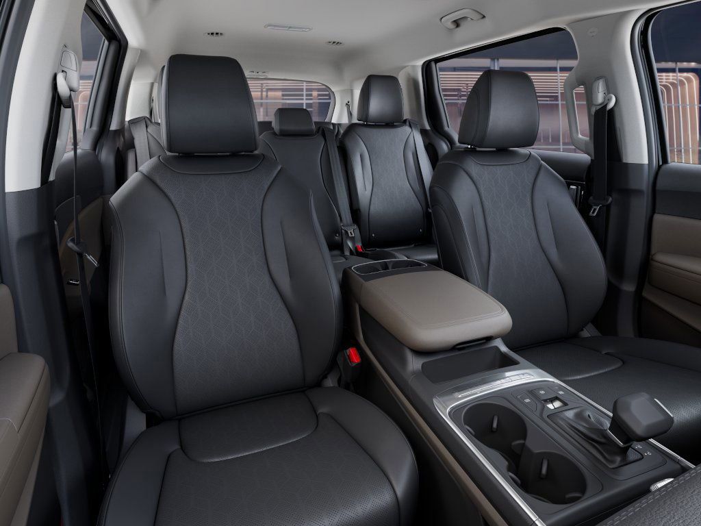 New 2025 Kia Carnival LXS