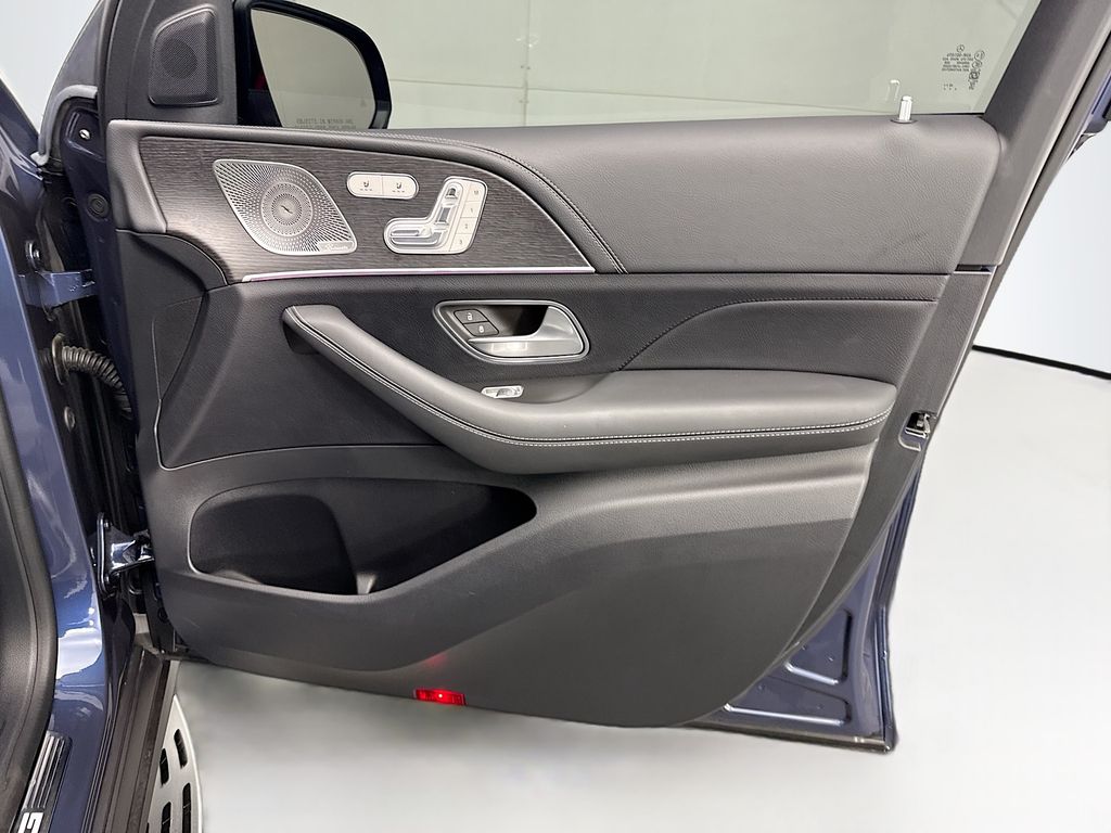 Thumbnail: 2024 Mercedes-Benz GLE - 24