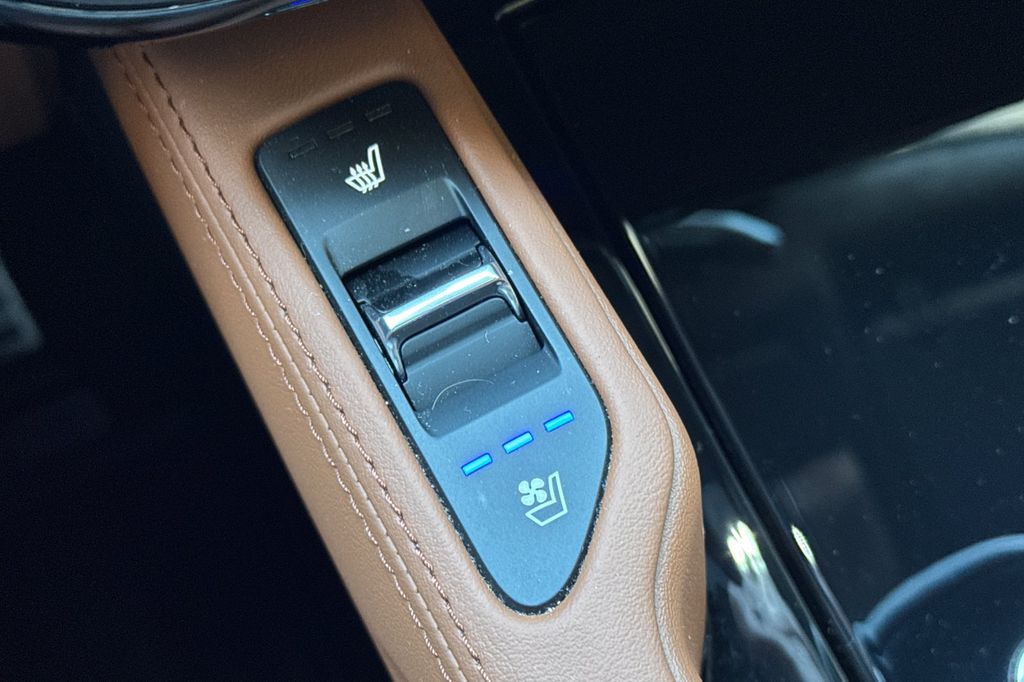 used 2025 Kia Telluride car, priced at $46,993