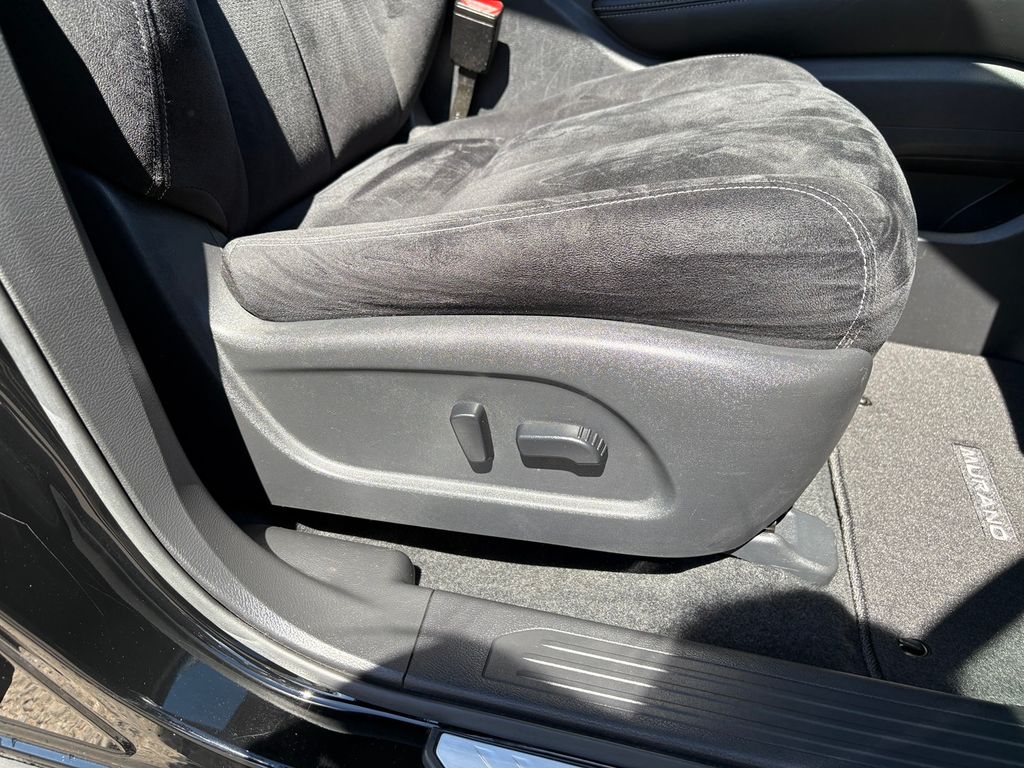 2021 Nissan Murano SV
