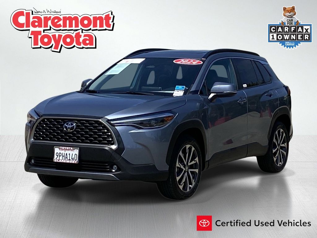 2024 Toyota Corolla Cross XLE AWD