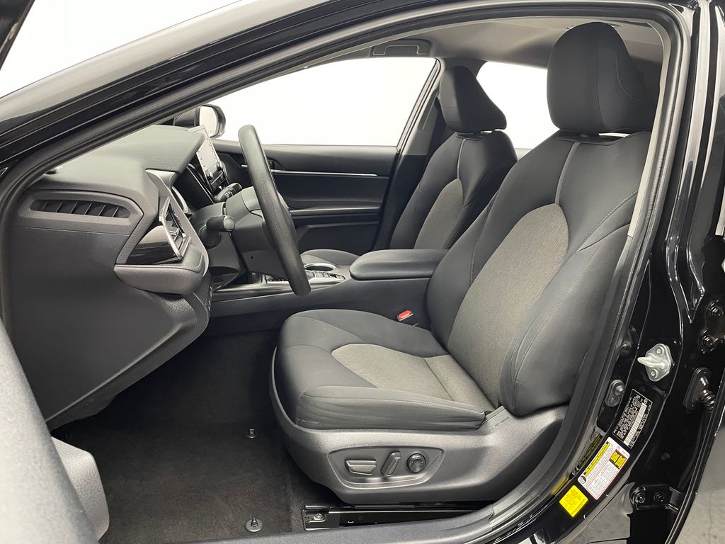 Thumbnail: 2021 Toyota Camry - 13