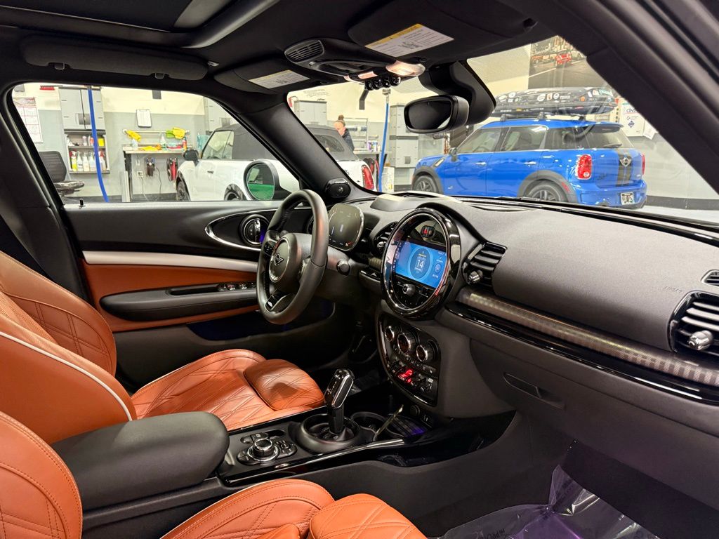 Thumbnail: 2023 MINI Cooper Clubman - 30