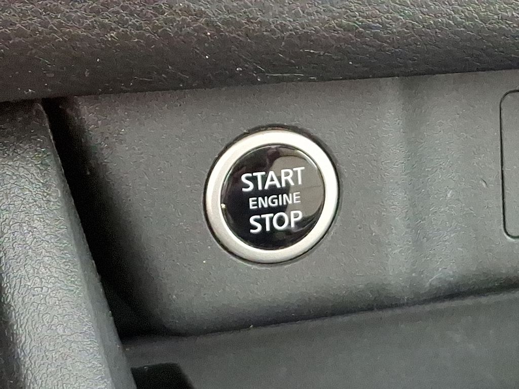 Thumbnail: 2023 Nissan Rogue - 26