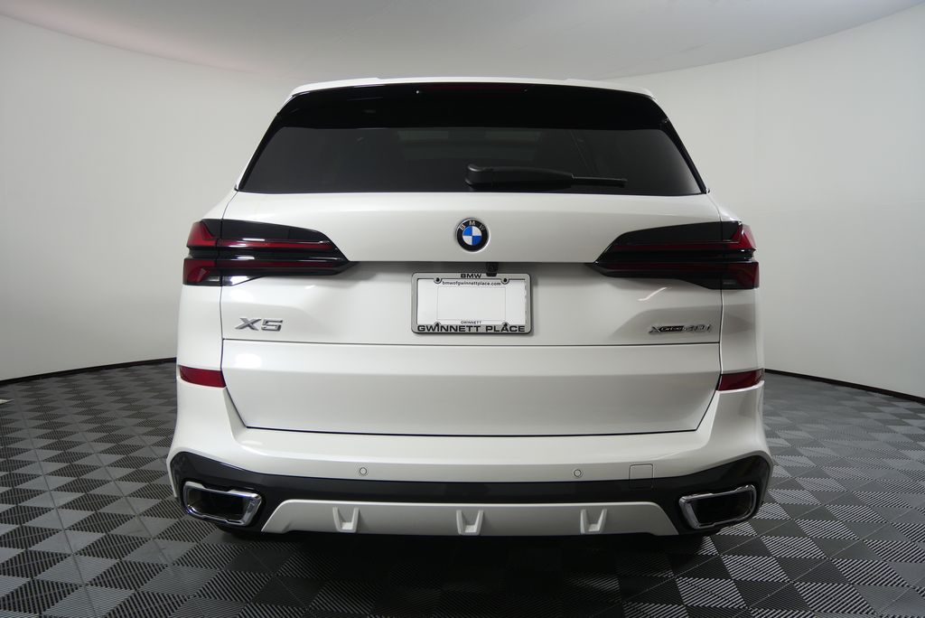 Thumbnail: 2026 BMW X5 - 4