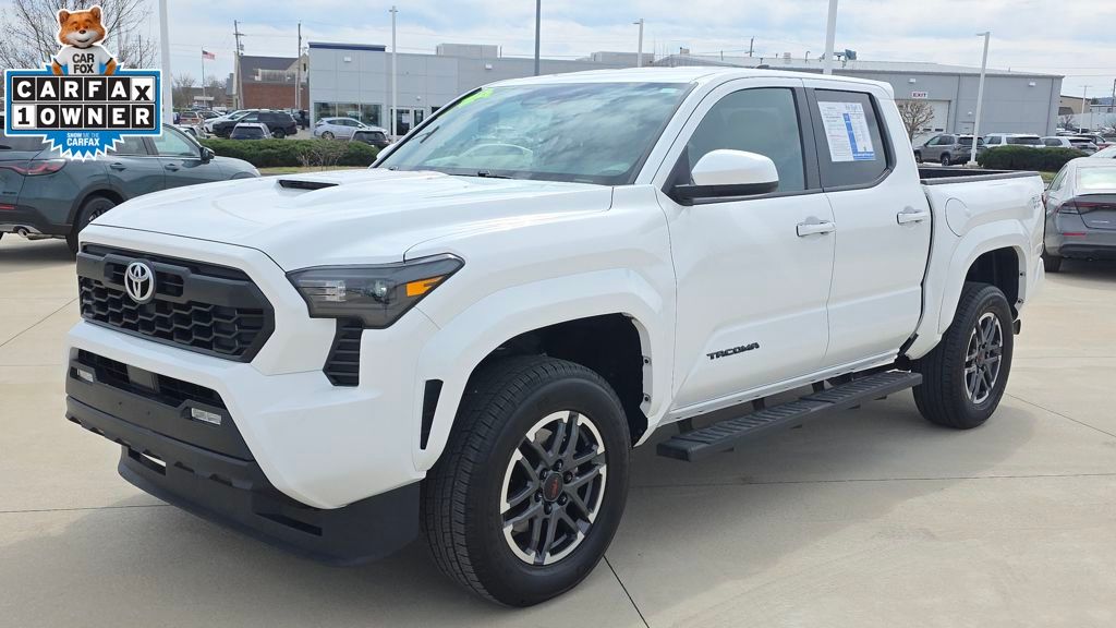 Ice Cap 2024 Toyota Tacoma TRD Sport Double Cab 4WD Pickup Truck Four-Wheel Drive 8-Speed Automatic