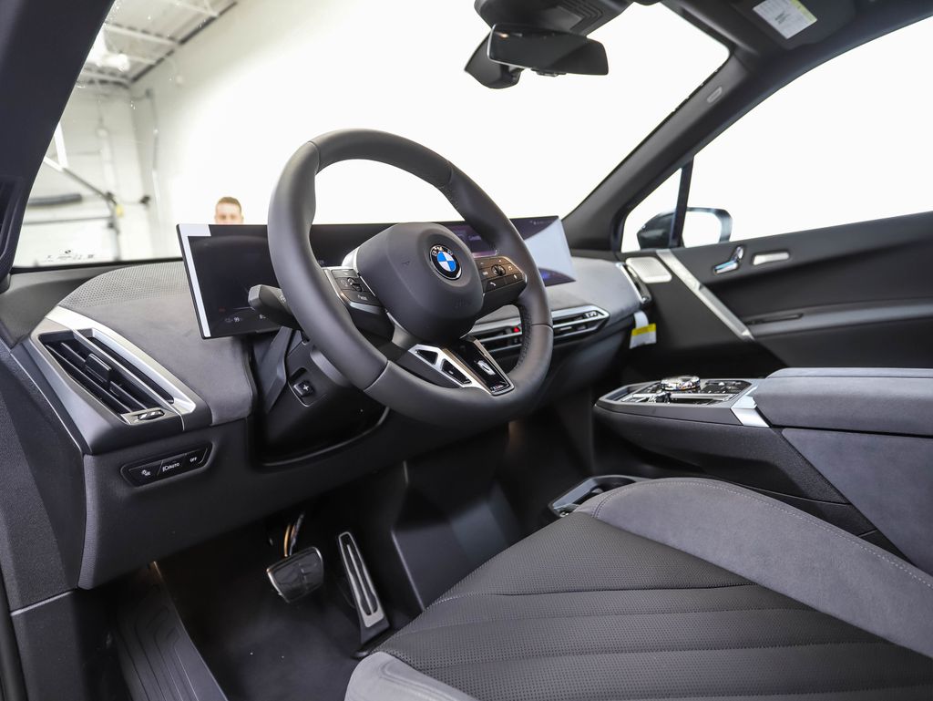 2026 BMW iX  10