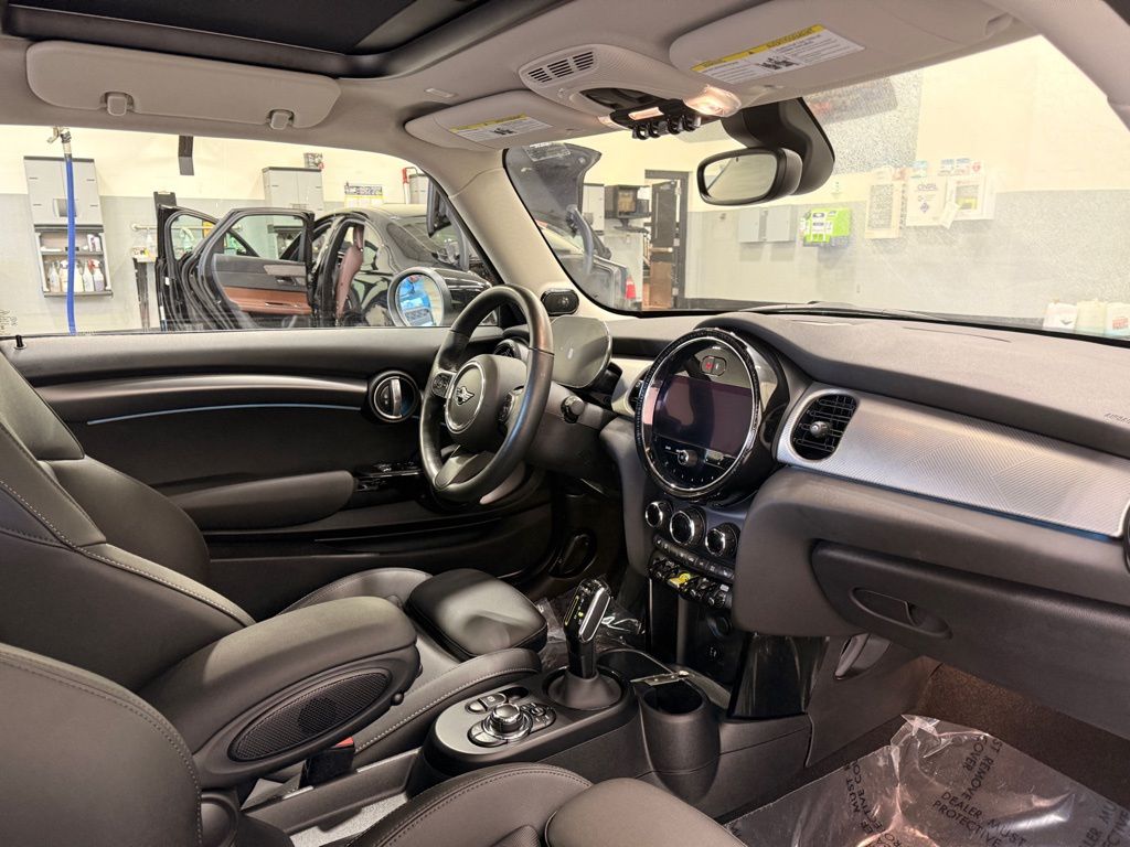 Thumbnail: 2024 MINI Cooper - 23