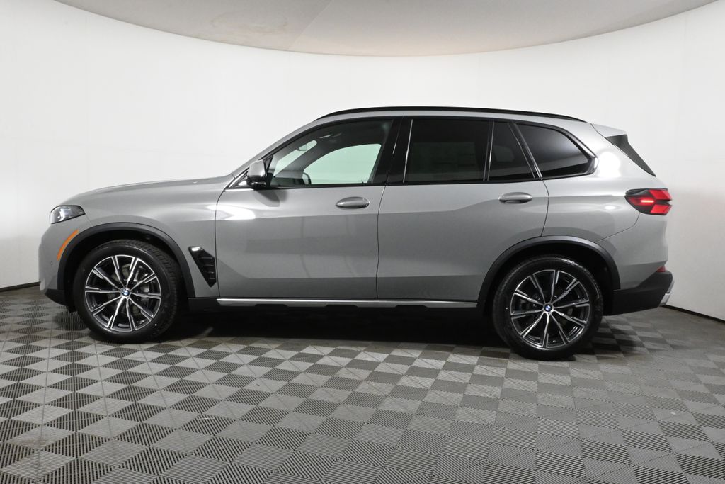 2025 BMW X5 xDrive40i 2