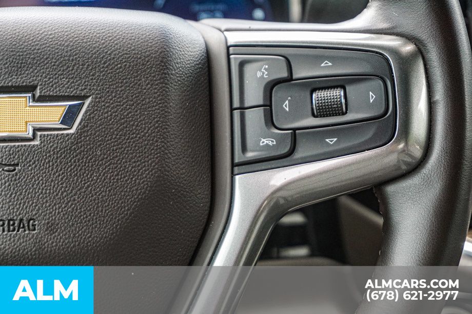 Used 2025 Black Chevrolet LT image 30