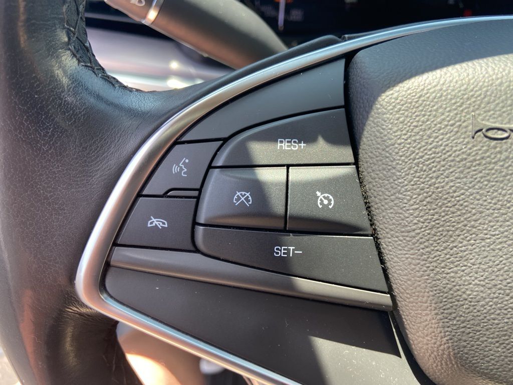 Thumbnail: 2018 Cadillac XT5 - 21