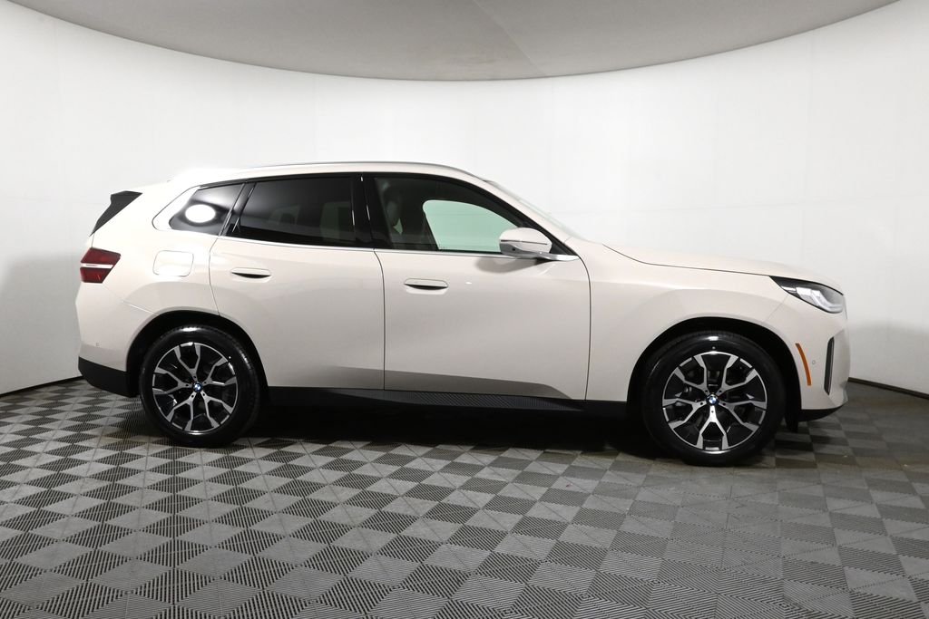 Thumbnail: 2026 BMW X3 - 8