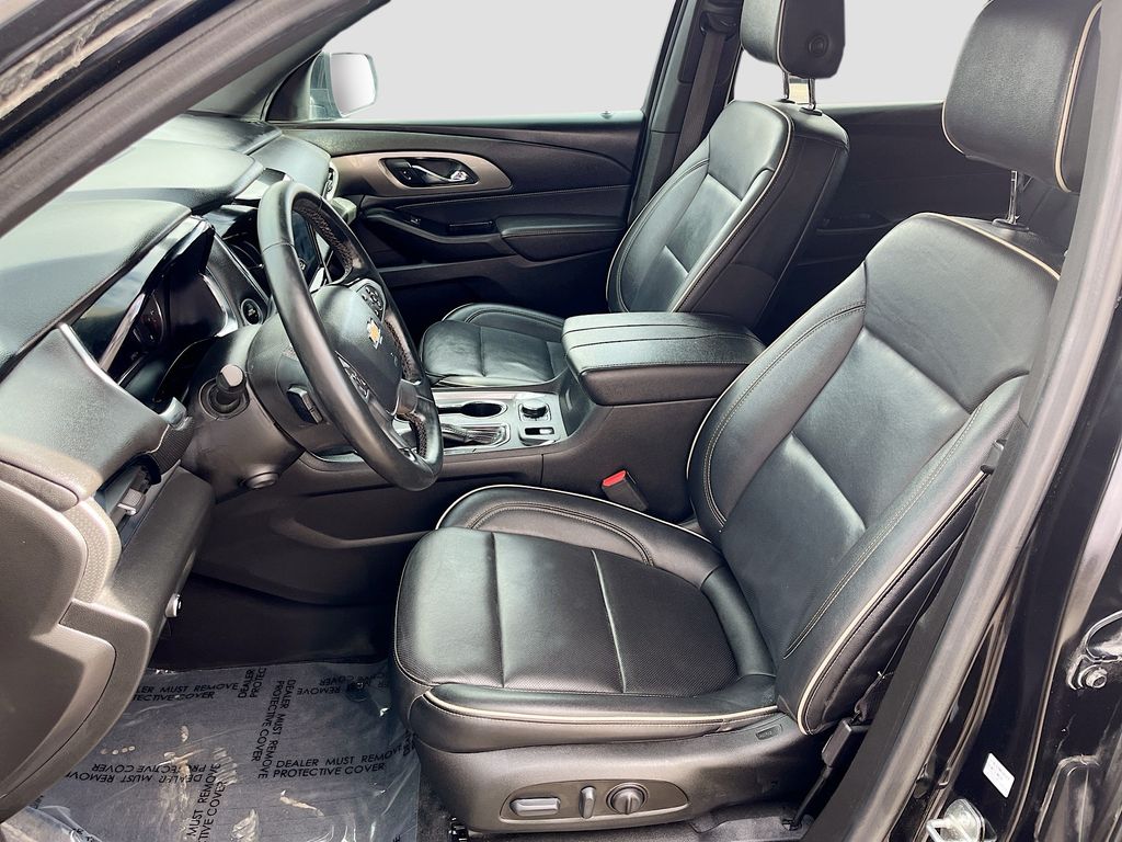 Used 2023 Black Chevrolet Premier image 22