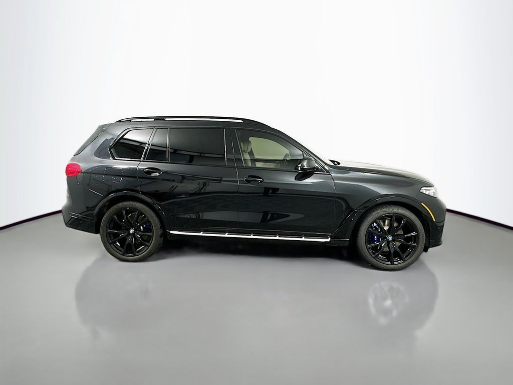 2022 BMW X7 xDrive40i 4