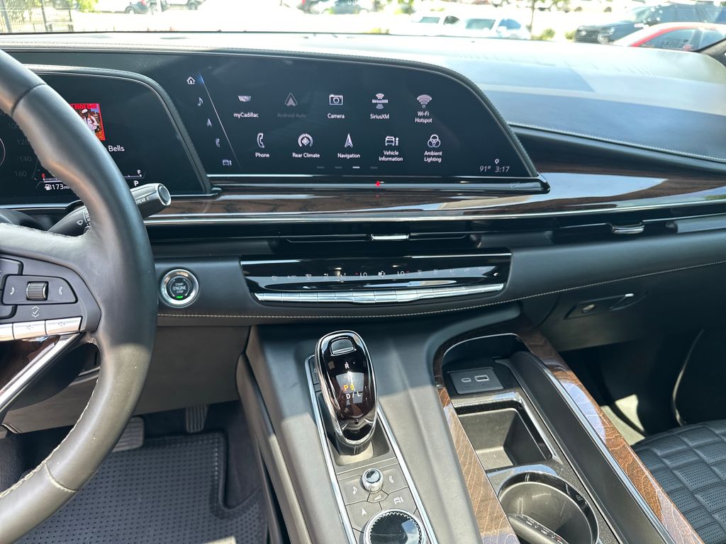 Used Car 2023 Cadillac Escalade  Sport Platinum For Sale Under $90,000 In Austin, Texas