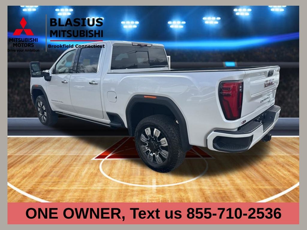 White Frost Tricoat 2024 GMC Sierra 2500HD Denali Crew Cab 4WD Pickup Truck Four-Wheel Drive Automatic