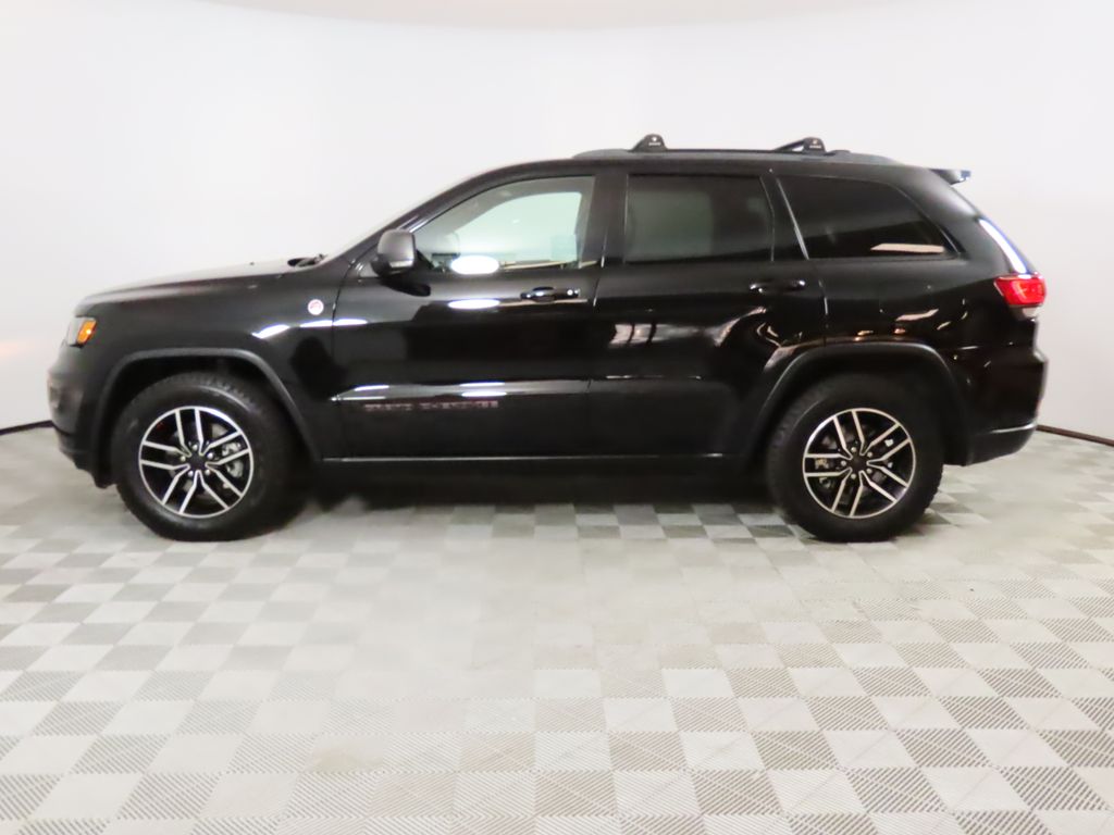 Thumbnail: 2020 Jeep Grand Cherokee - 2