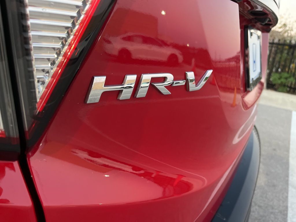 Thumbnail: 2022 Honda HR-V - 8