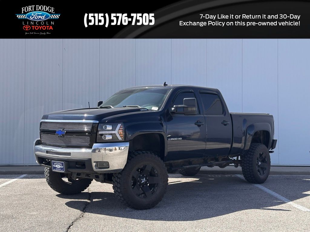 2008 Chevrolet Silverado 2500HD LTZ Crew Cab 4WD