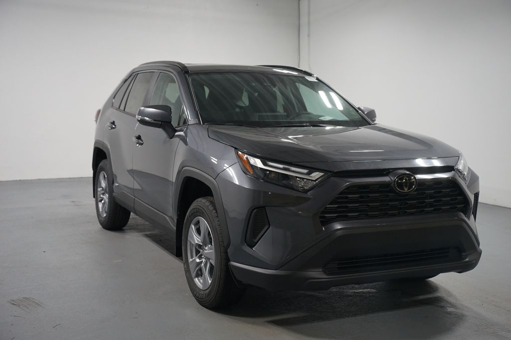 Thumbnail: 2025 Toyota RAV4 - 3