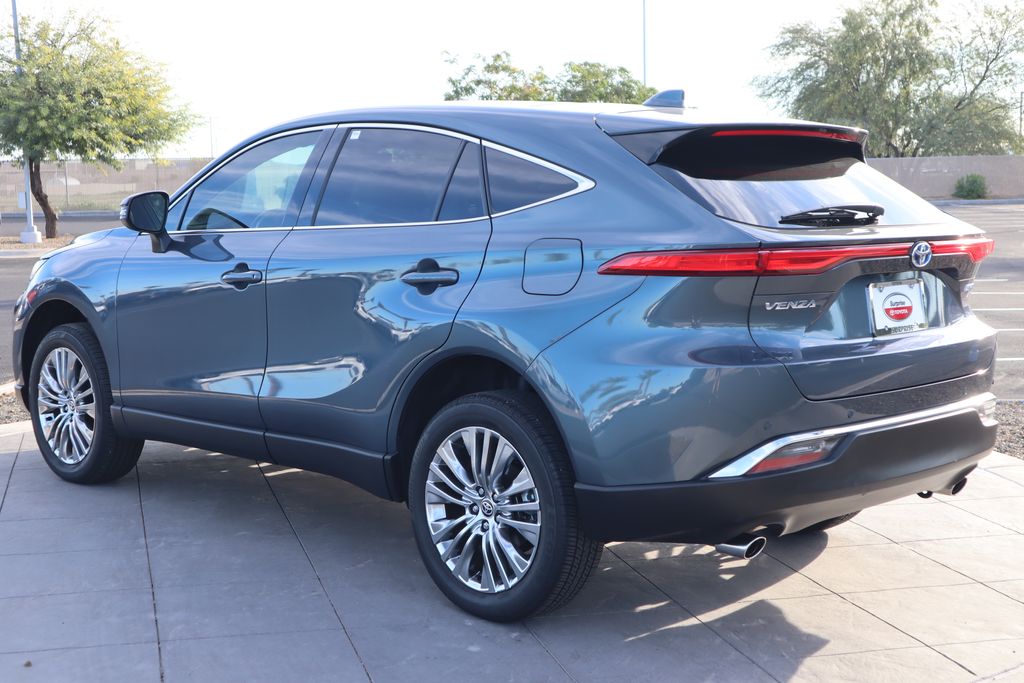 Thumbnail: 2024 Toyota Venza - 7