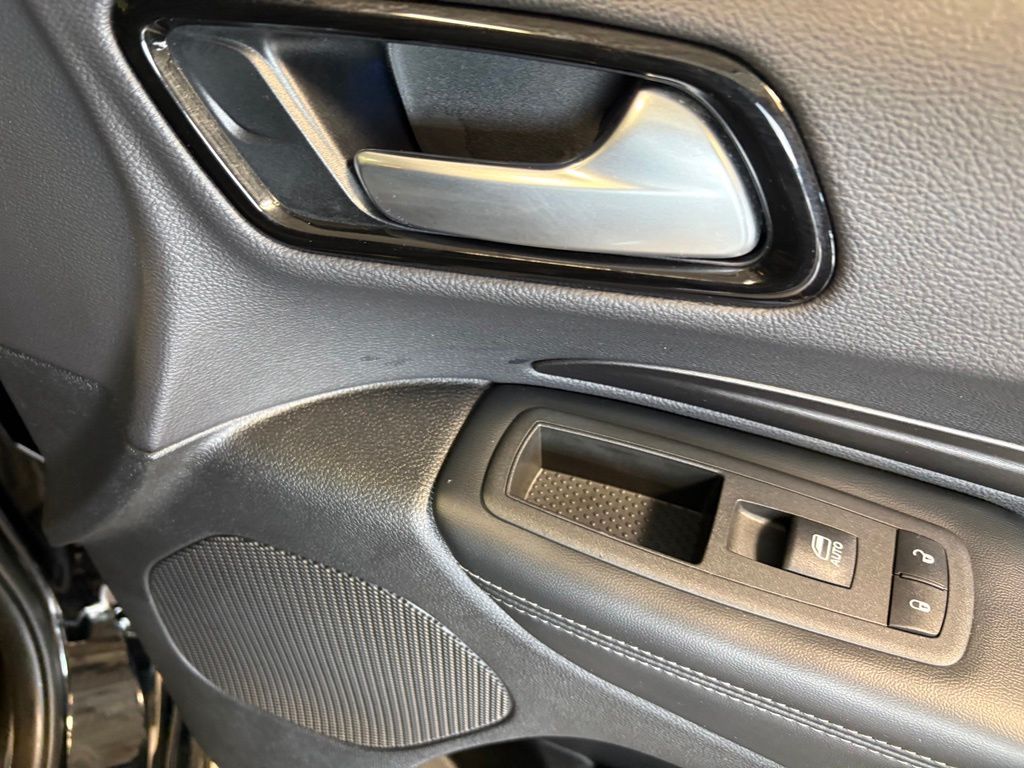 Thumbnail: 2022 Dodge Durango - 22
