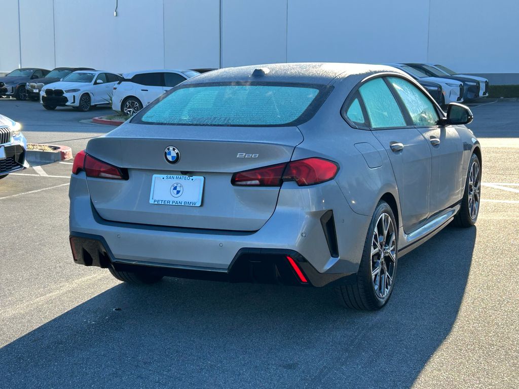 Thumbnail: 2026 BMW 2 Series - 5