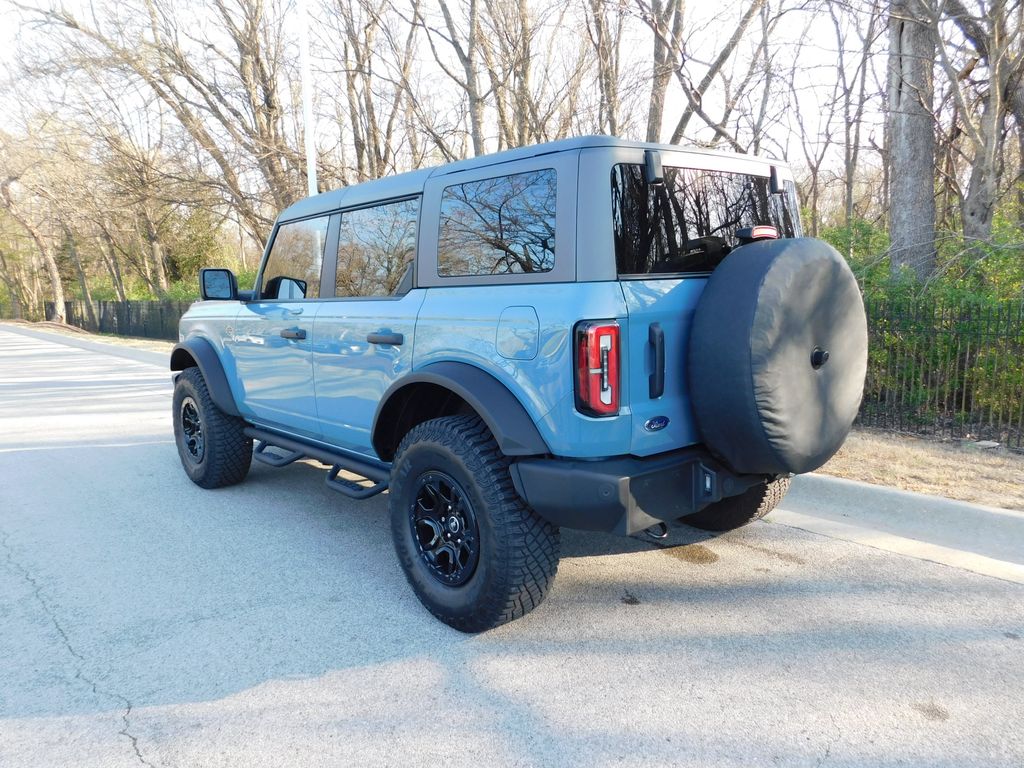 Thumbnail: 2023 Ford Bronco - 3