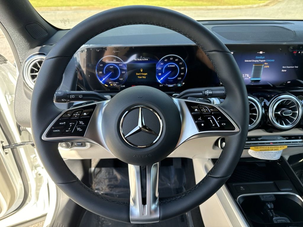 2024 Mercedes-Benz EQB 250+ 26