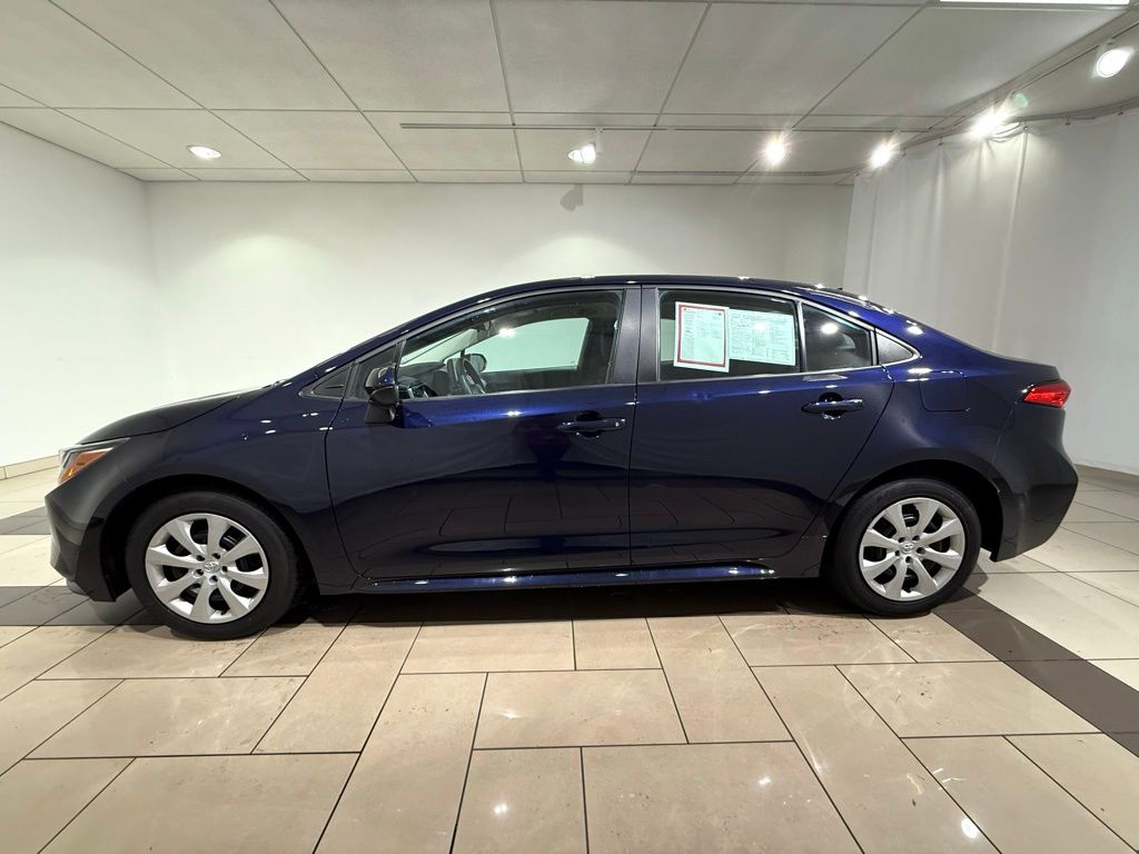 Thumbnail: 2024 Toyota Corolla - 2