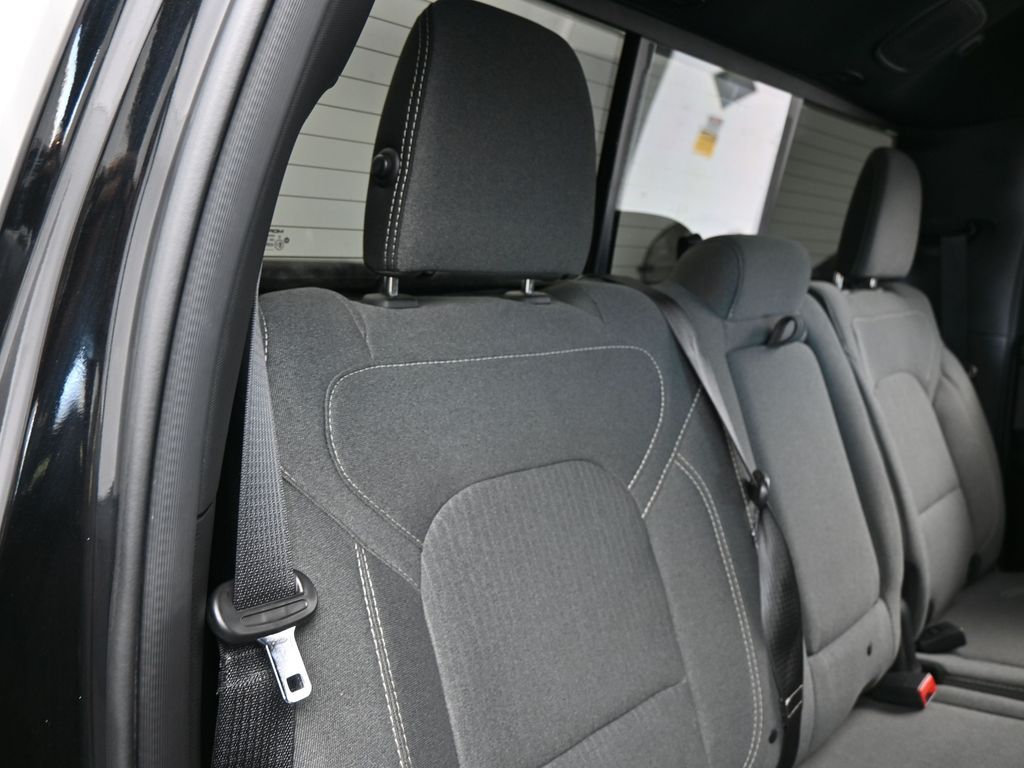 Used 2021 Diamond Black Crystal Pearlcoat Ram Big Horn/Lone Star image 36