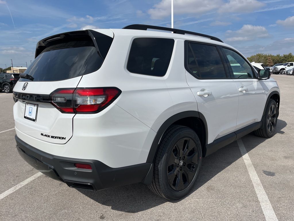 Thumbnail: 2026 Honda Pilot - 3