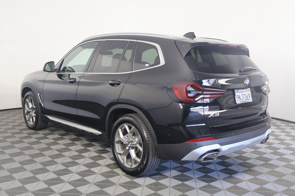 Thumbnail: 2024 BMW X3 - 6