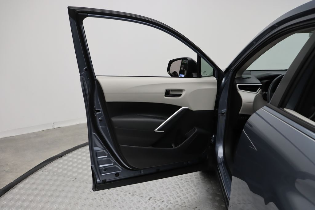 Thumbnail: 2024 Toyota Corolla Cross - 16