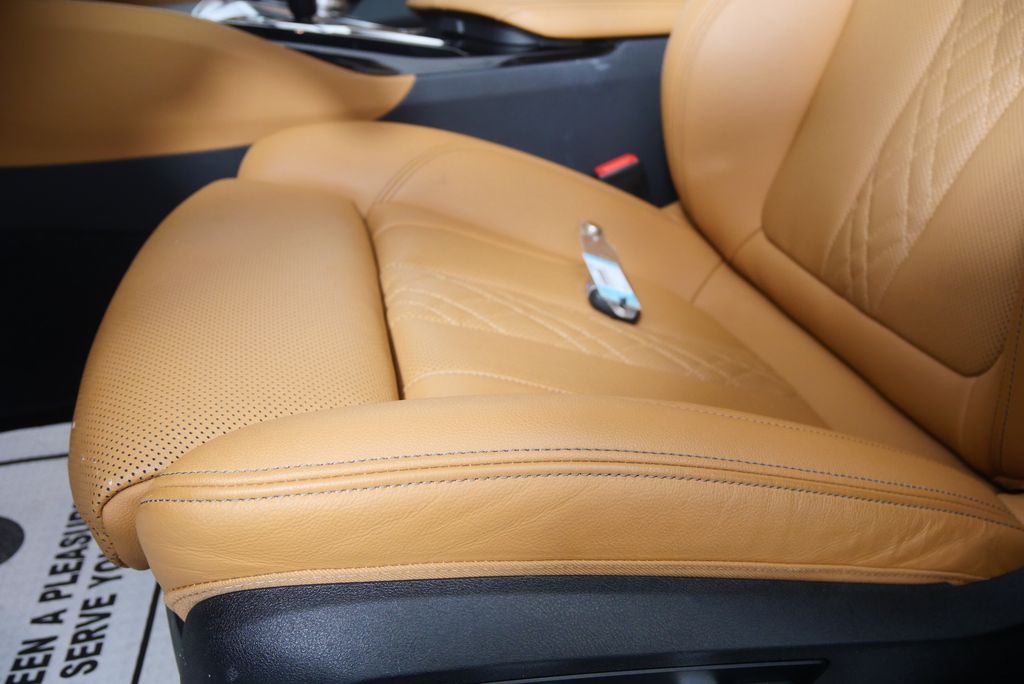 Thumbnail: 2022 BMW 5 Series - 11