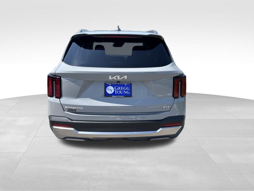 Used 2024 Kia Sorento SUV