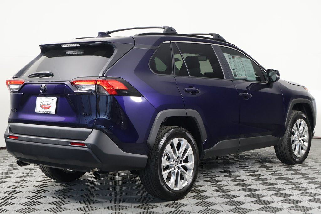 Thumbnail: 2025 Toyota RAV4 - 4