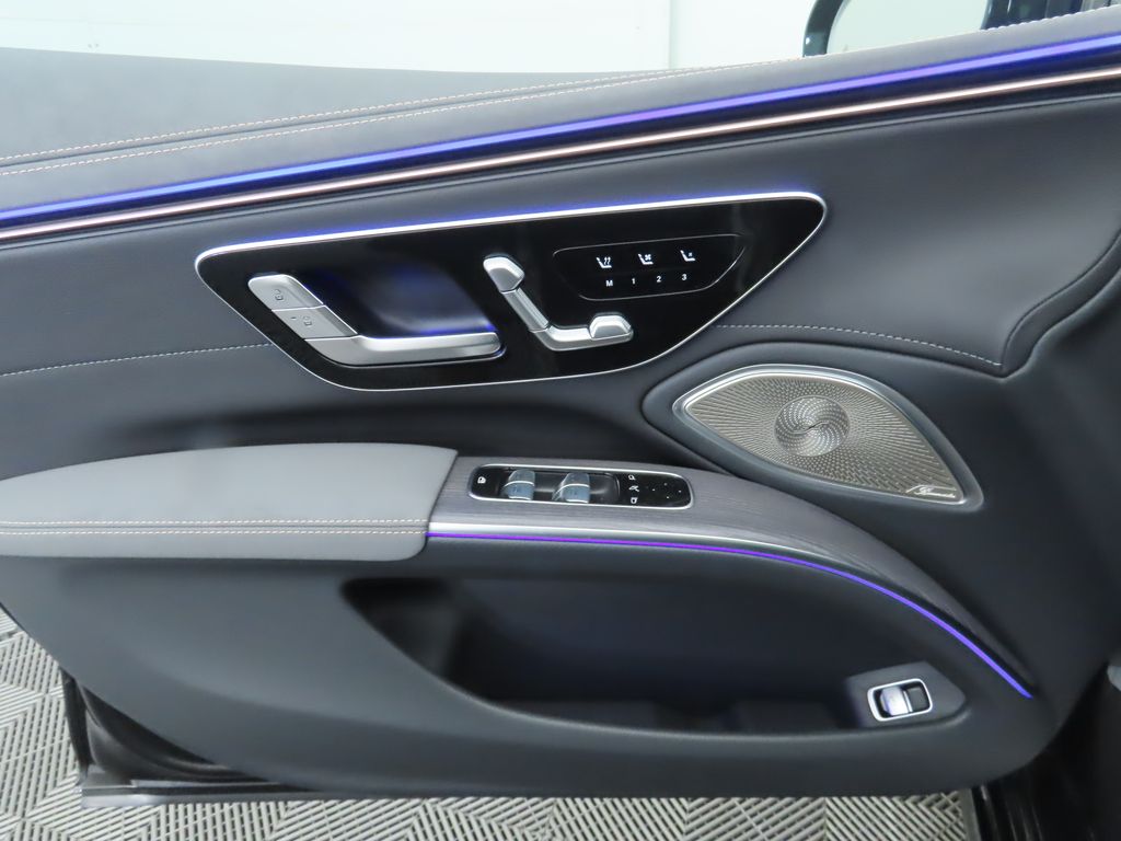 2025 Mercedes-Benz EQS 450 26
