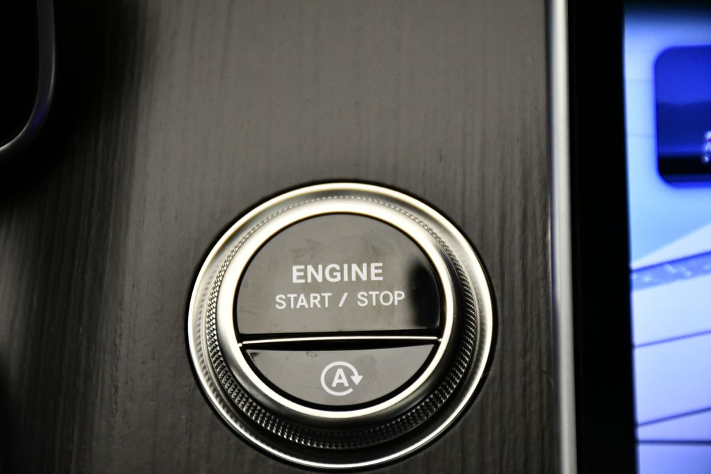 Thumbnail: 2025 Mercedes-Benz S-Class - 26