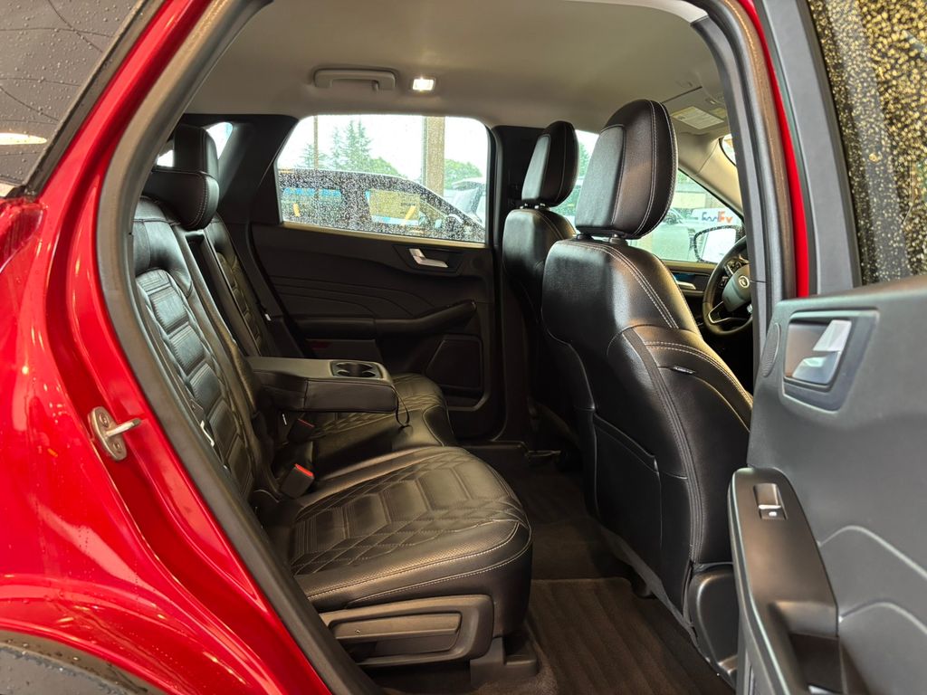 2023 Ford Escape Hybrid Platinum