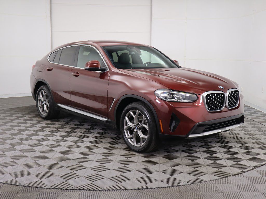 2022 BMW X4 xDrive30i 3