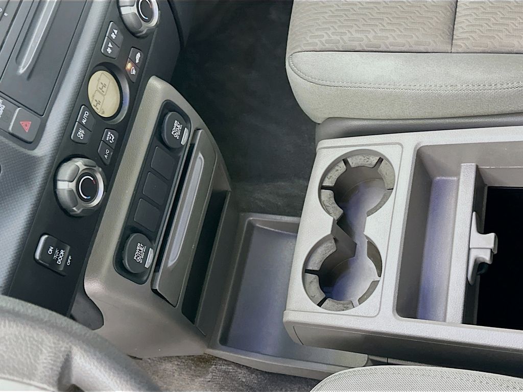 Thumbnail: 2013 Honda Ridgeline - 13