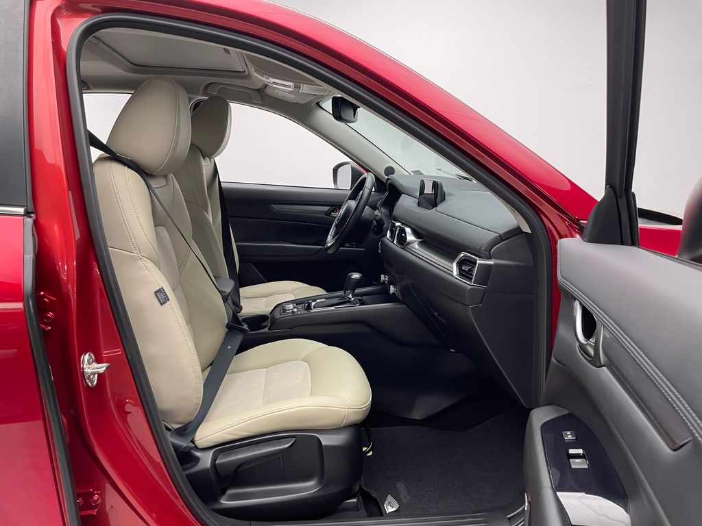 Thumbnail: 2020 Mazda CX-5 - 17