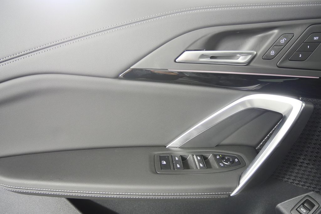 Thumbnail: 2025 BMW X1 - 8